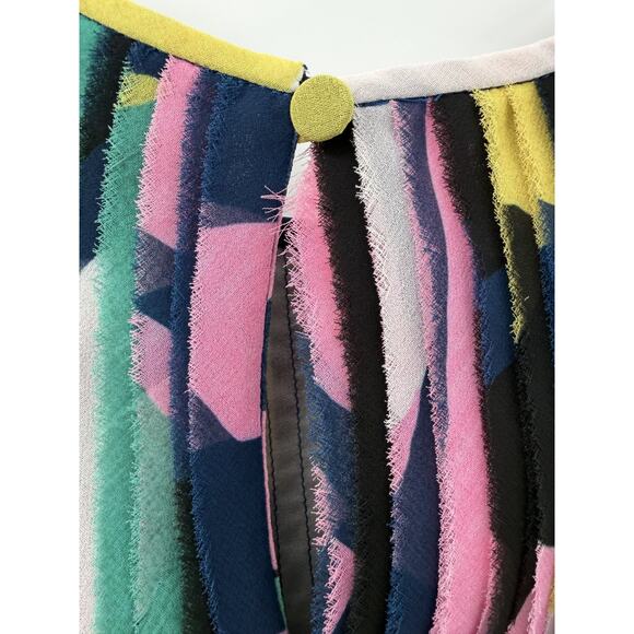 Lafayette 148 New York Sleeveless Pleated Abstract Top Size S Feathered Edge - Picture 9 of 9